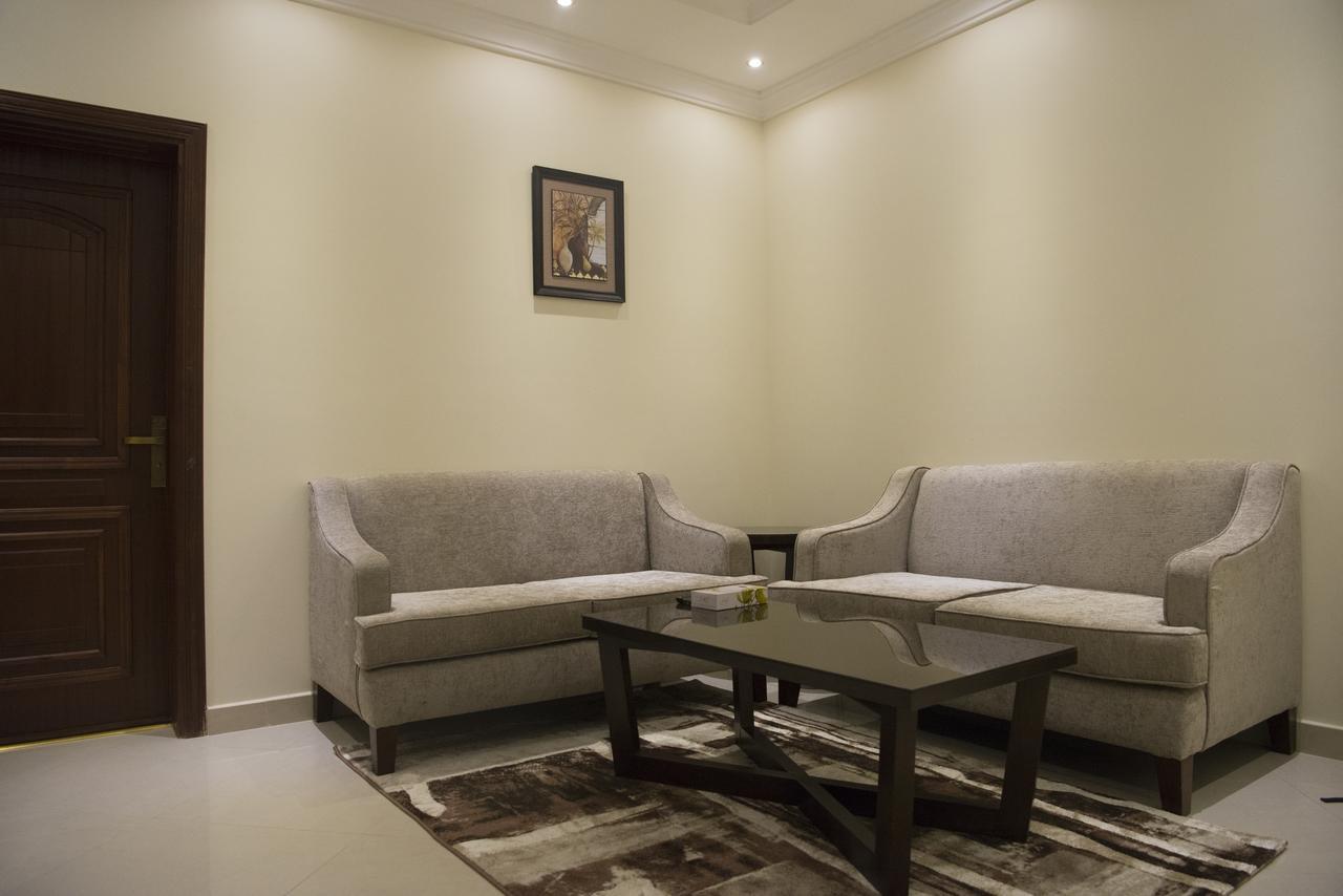 Quiet Dreams - Serviced Apartments Quarysh Branch Джедда Экстерьер фото